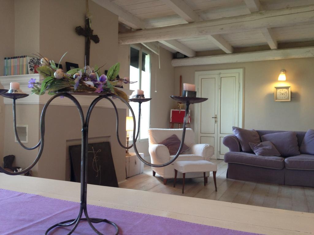 B&B Casa Della Musica Vezzano sul Crostolo Room photo